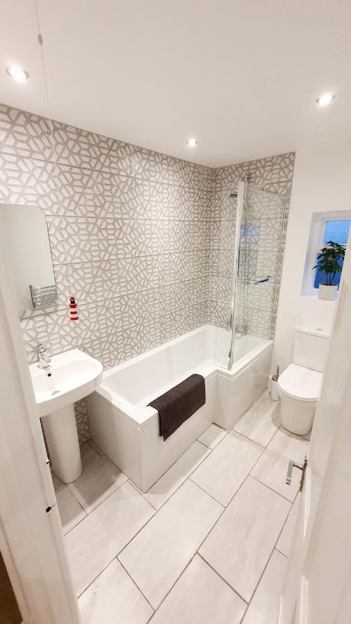 Lovely 2 Bedroom Period Garden Flat. Londen Buitenkant foto